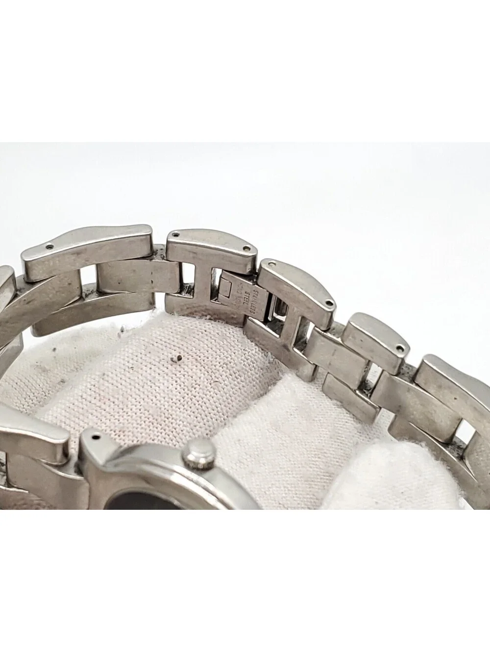 ESQ Quartz Womens Watch New Battery Silver Tone Black Dial 24mm